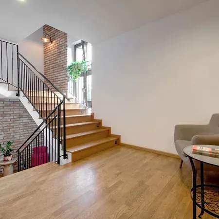 Romantyczny Zamkowa15 公寓 *